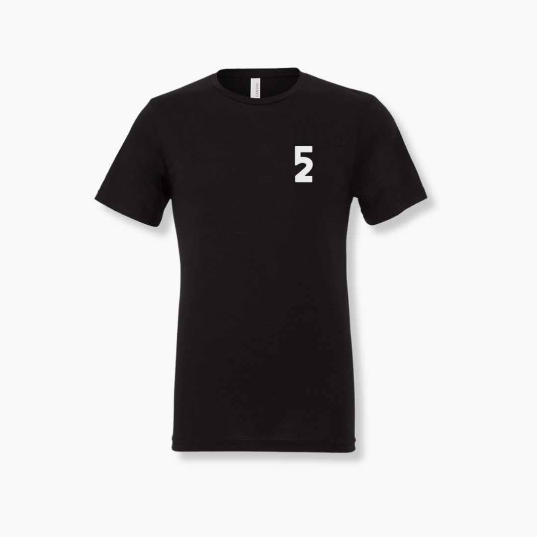 T-shirt studio 5 & 2